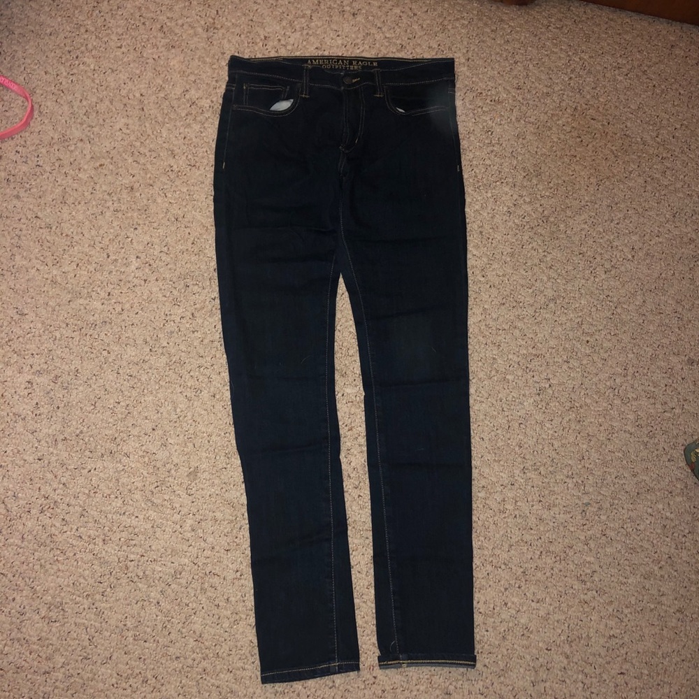 ❄️🌲WINTER SALE⛄️💨 AE jeans